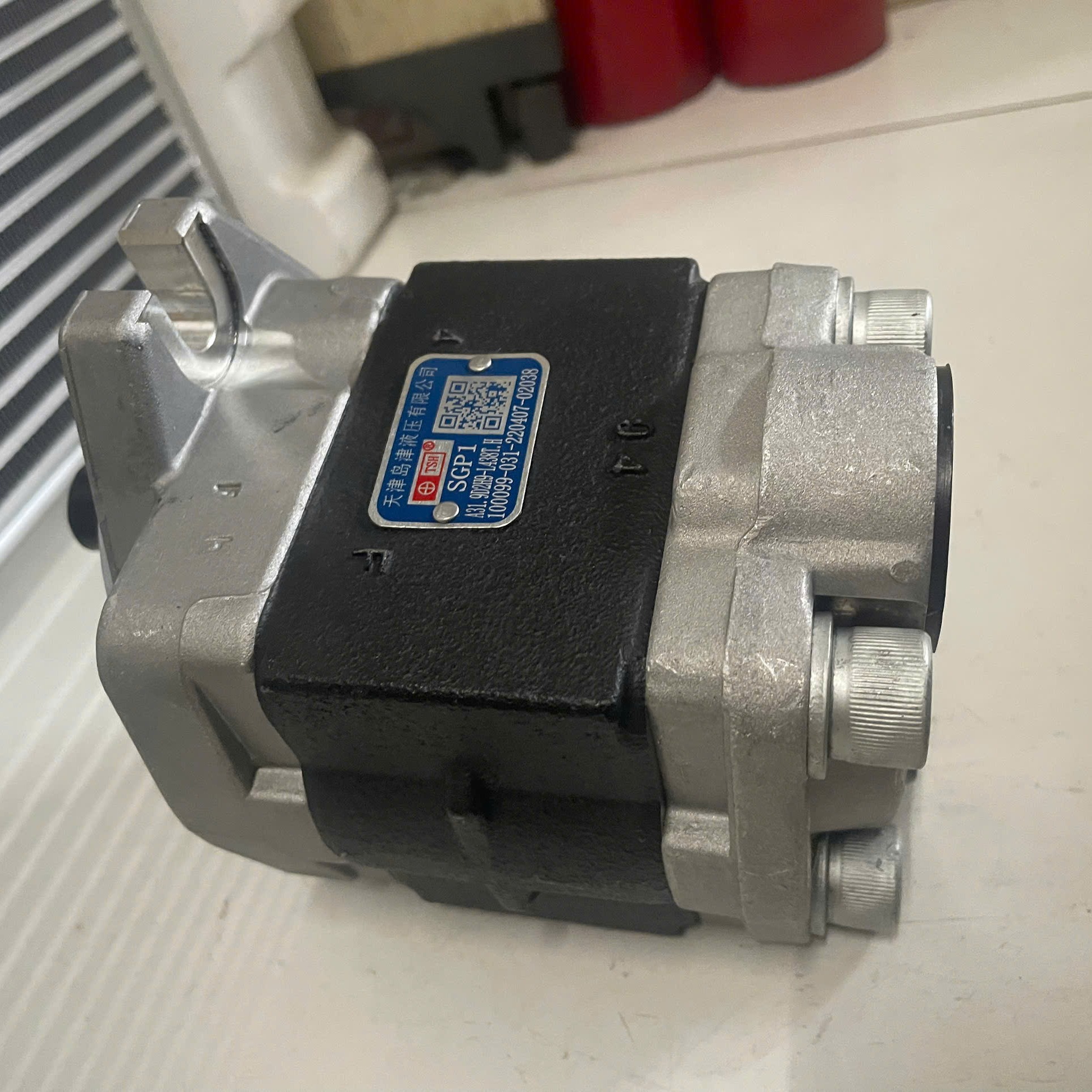 Bơm thủy lực xe nâng dầu - 3
